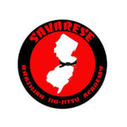 A red and black logo for savareye.